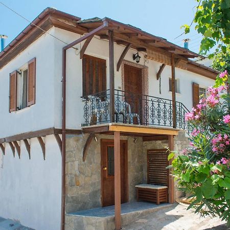 Athina'S Apartment Панагия Екстериор снимка