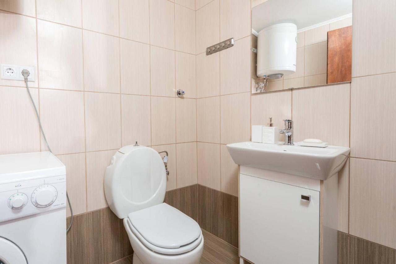 Athina'S Apartment Панагия Екстериор снимка